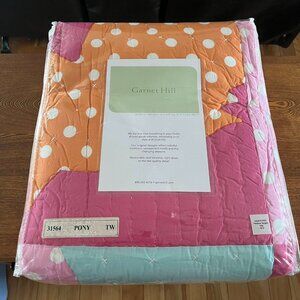 Garnet Hill Twin Quilt NIP